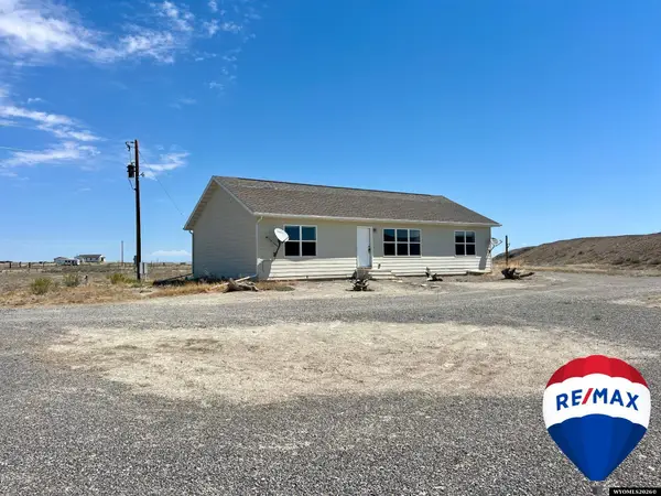 331 Peterson Rd, Riverton, WY 82501