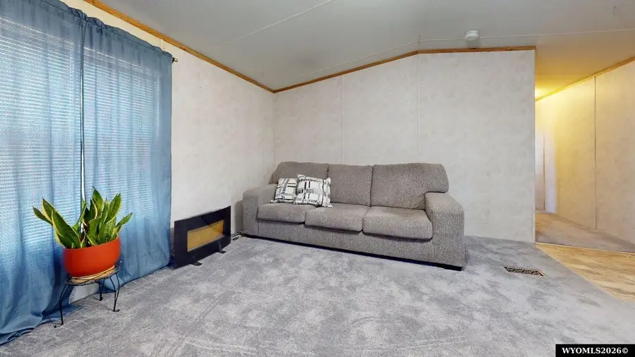 4402 Avenue B2 Avenue, Cheyenne, WY 82007 - #3