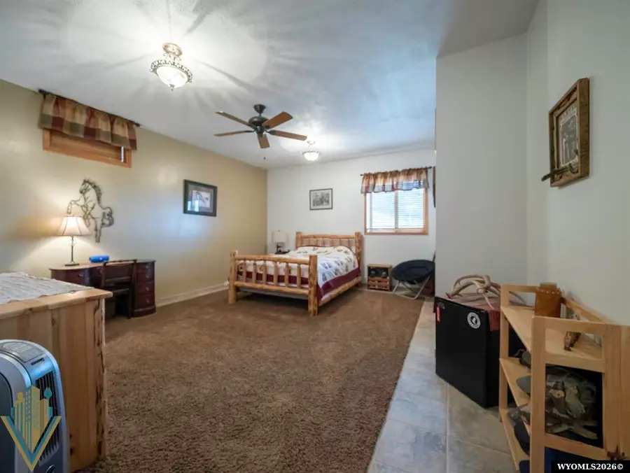 14153 E US HWY 20-26, Evansville, WY 82636 - #3