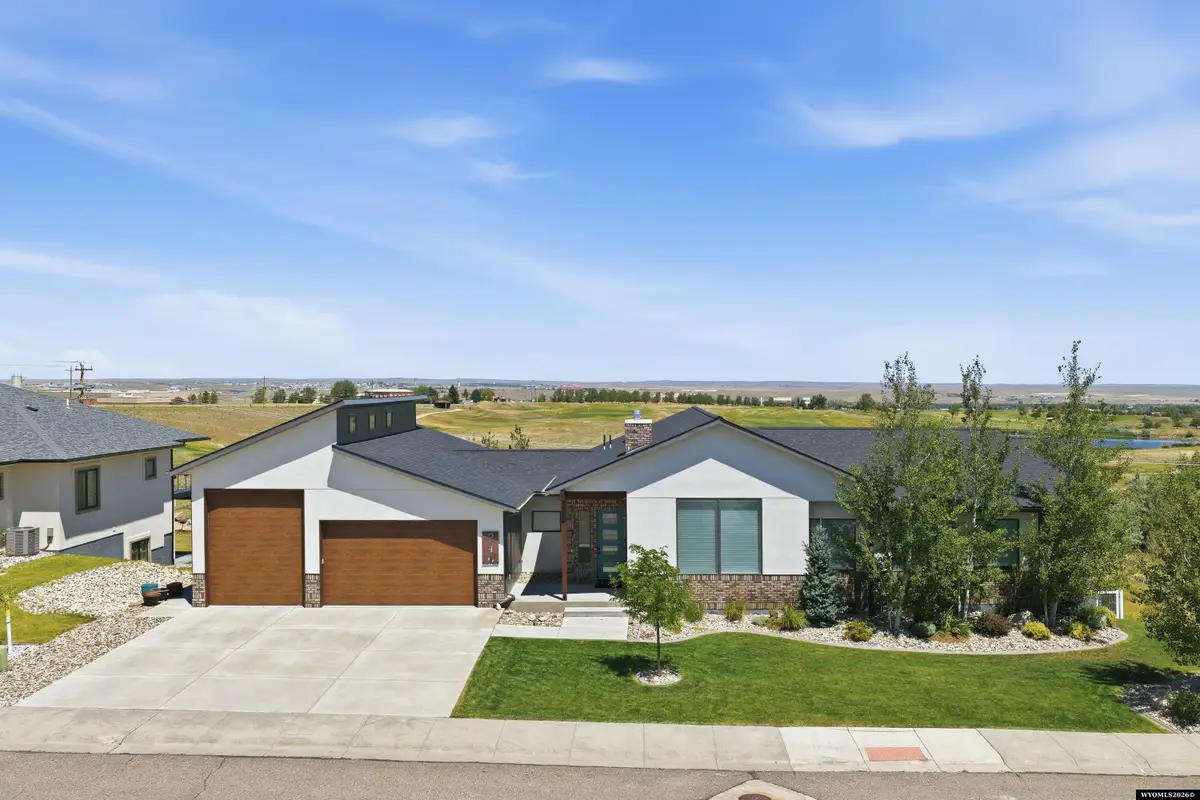 240 W 27th St, Casper, WY 82601 - #1