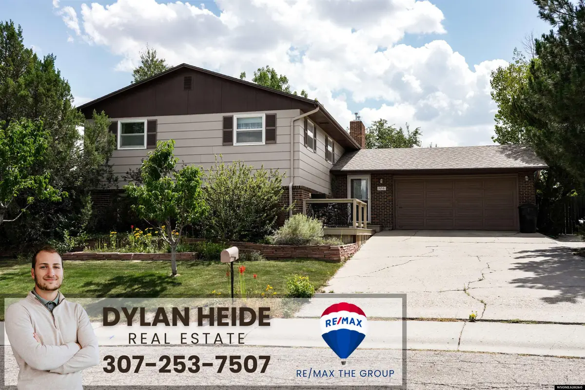 3861 Cynthia Dr, Casper, WY 82609 - #1