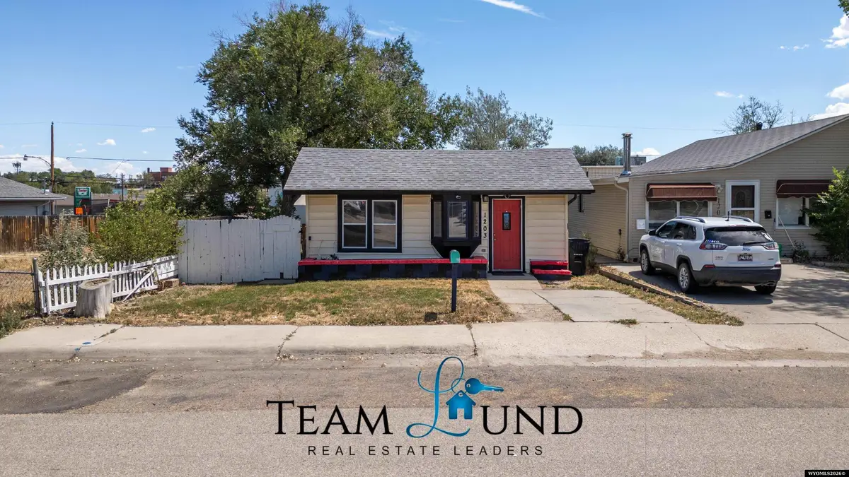 1203 S Washington Street, Casper, WY 82601 - #1