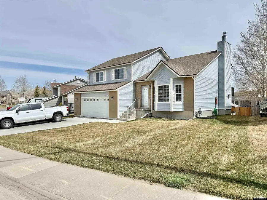1662 Nations Avenue, Kemmerer, WY 83101 - #2