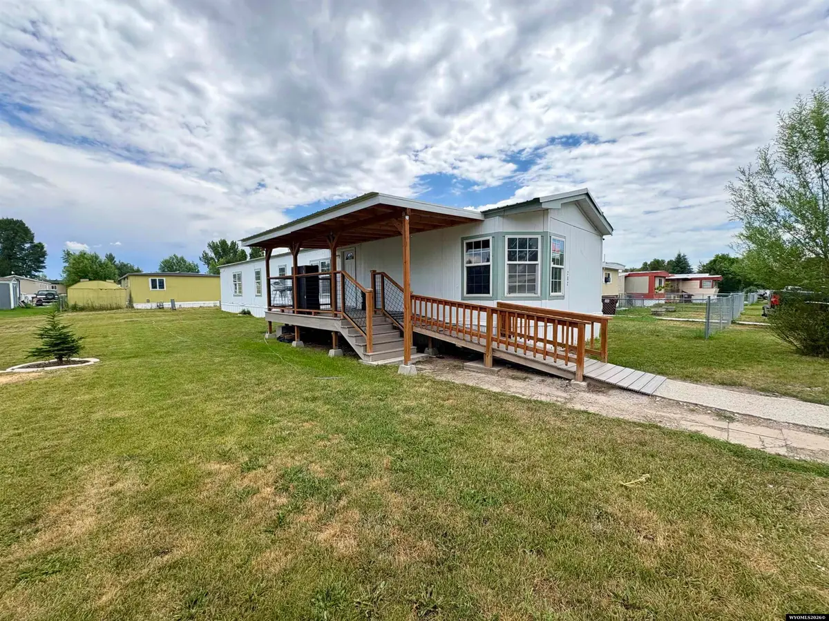 282 B Avenue, Evanston, WY 82930 - #1