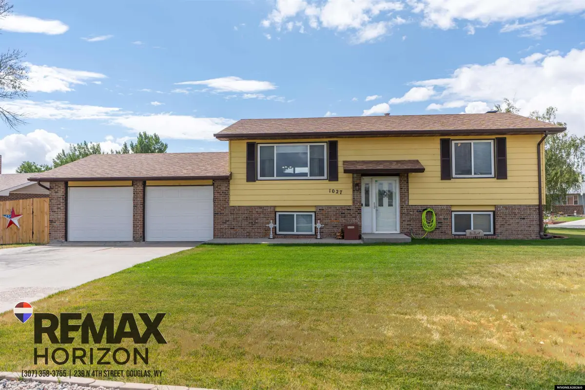 1027 Carver, Douglas, WY 82633 - #1
