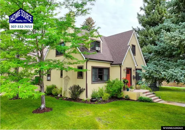 389 S 3rd Street, Lander, WY 82520