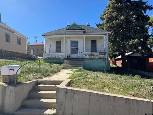 609 Topaz Street, Kemmerer, WY 83101