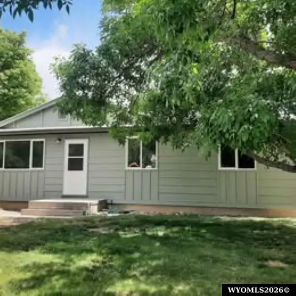 900 N 6th St, Lander, WY 82520