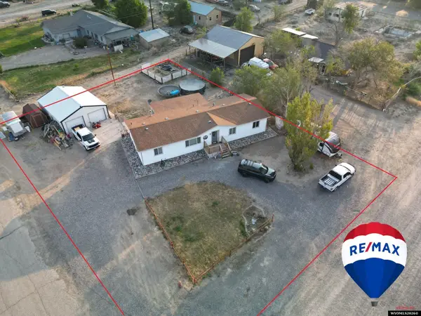 312 W 3rd, Shoshoni, WY 82649