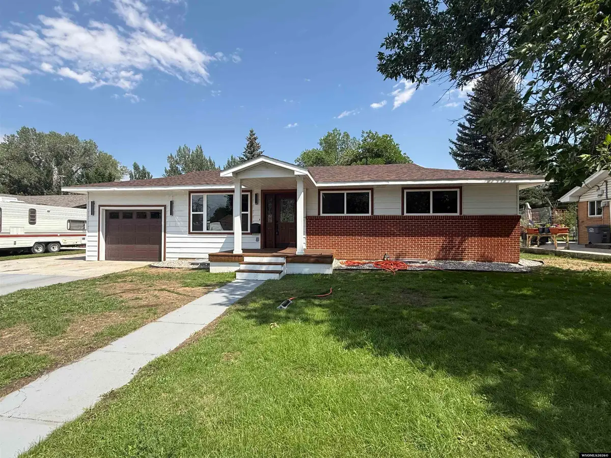 560 Brodie Street, Lander, WY 82520 - #1