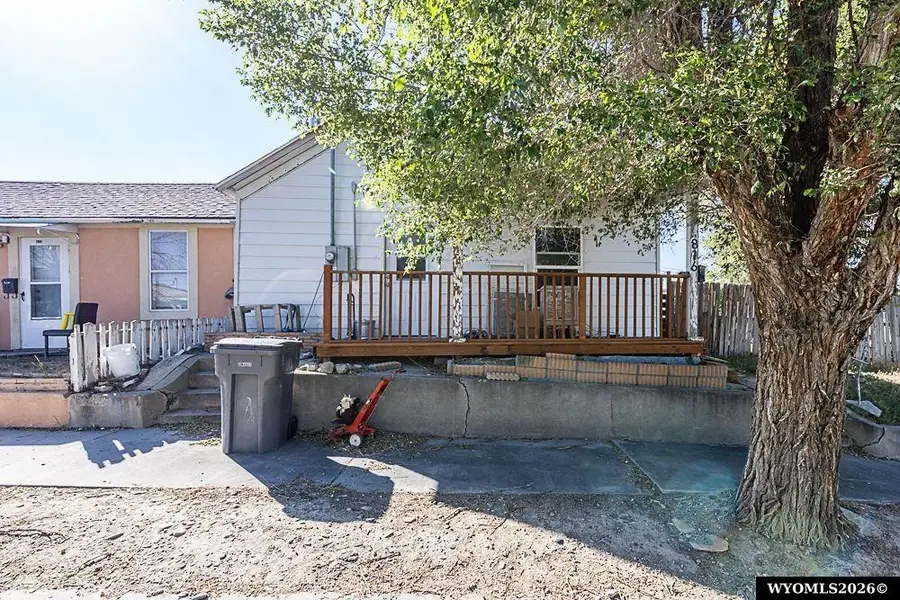 816 6th Street, Rock Springs, WY 82901 - #2