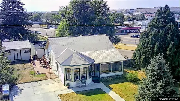 122 N MCKINLEY Streets, Casper, WY 82601