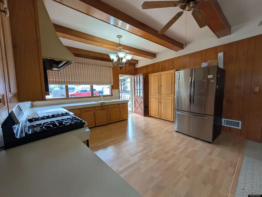 416 E 26th Avenue, Torrington, WY 82240 - #3