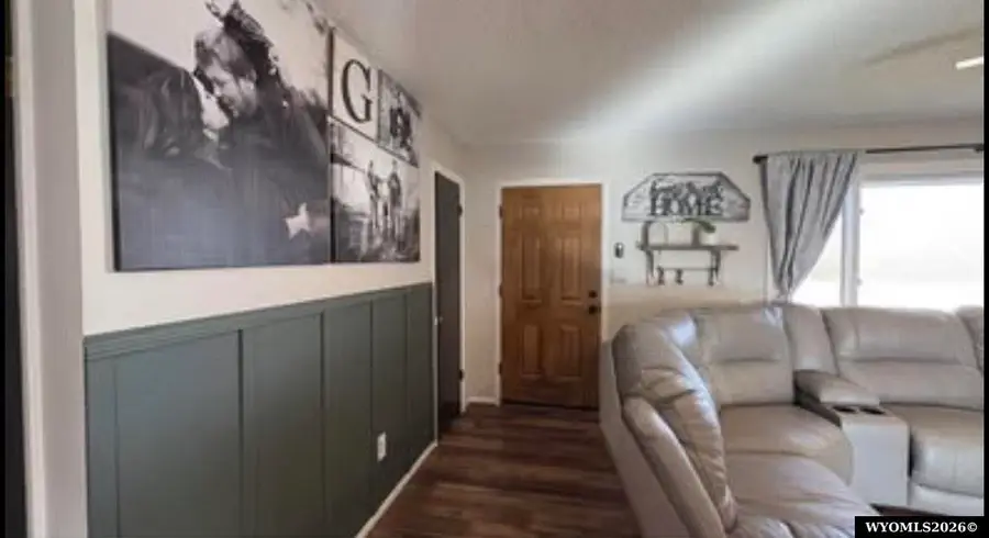 549 S Iowa Avenue, Guernsey, WY 82214 - #3
