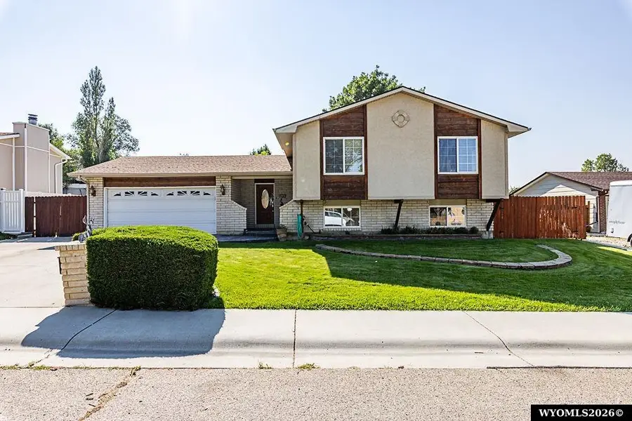 525 Fremont Avenue, Rock Springs, WY 82901 - #2