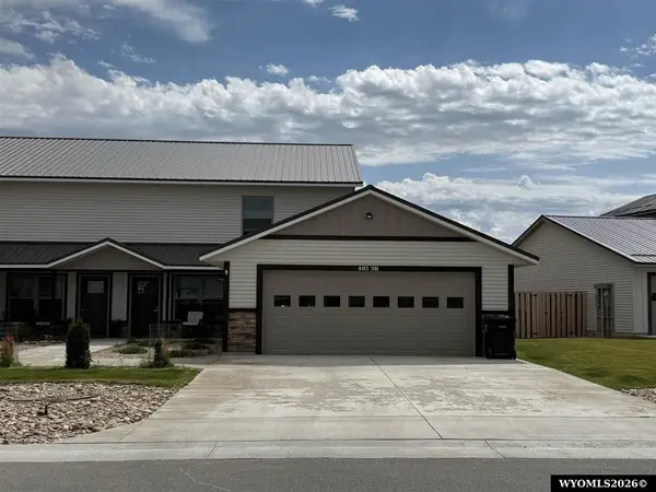 405 Walnut Court E, Unit 3B, Saratoga, WY 82331
