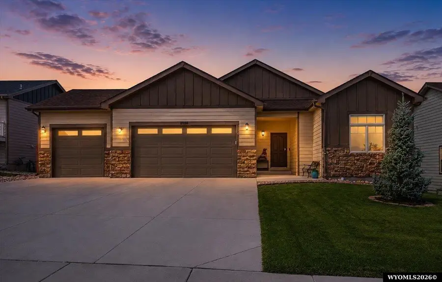 3056 Indian Springs Dr, Casper, WY 82604 - #2