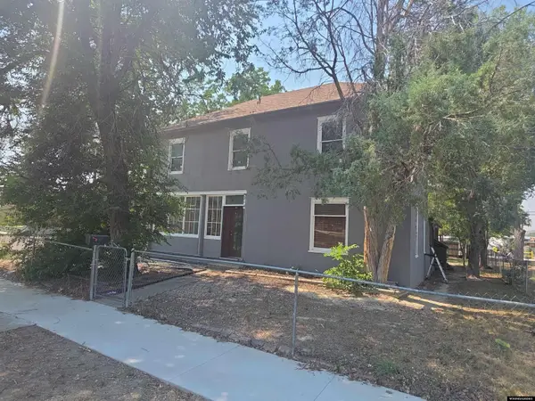 214 S 4th Street, Douglas, WY 82633