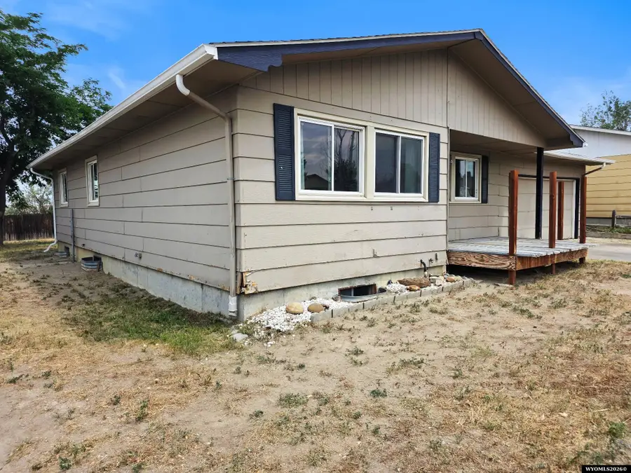 3514 Meadowlark Dr, Casper, WY 82604 - #2