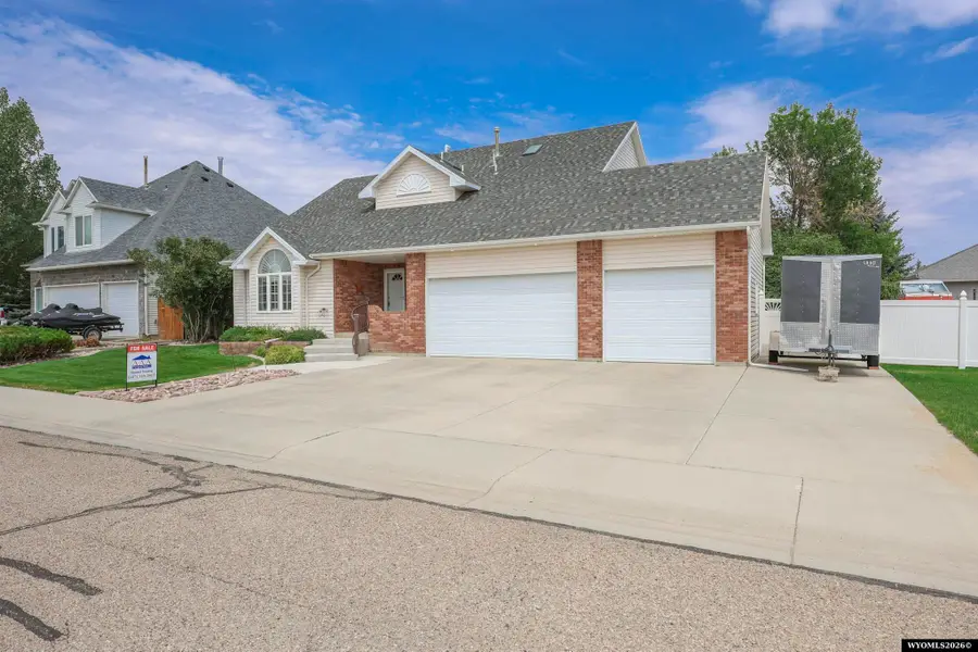 2517 Crestwood Lane, Rock Springs, WY 82901 - #2