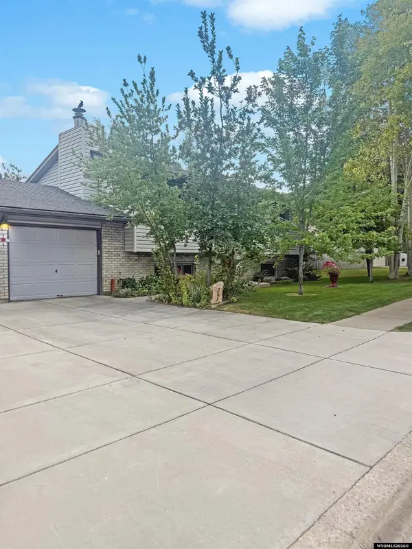 203 FLORENCE AVE, Evanston, WY 82930