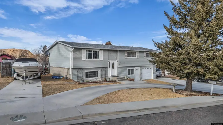 1835 Arkansas Dr, Green River, WY 82935 - #2