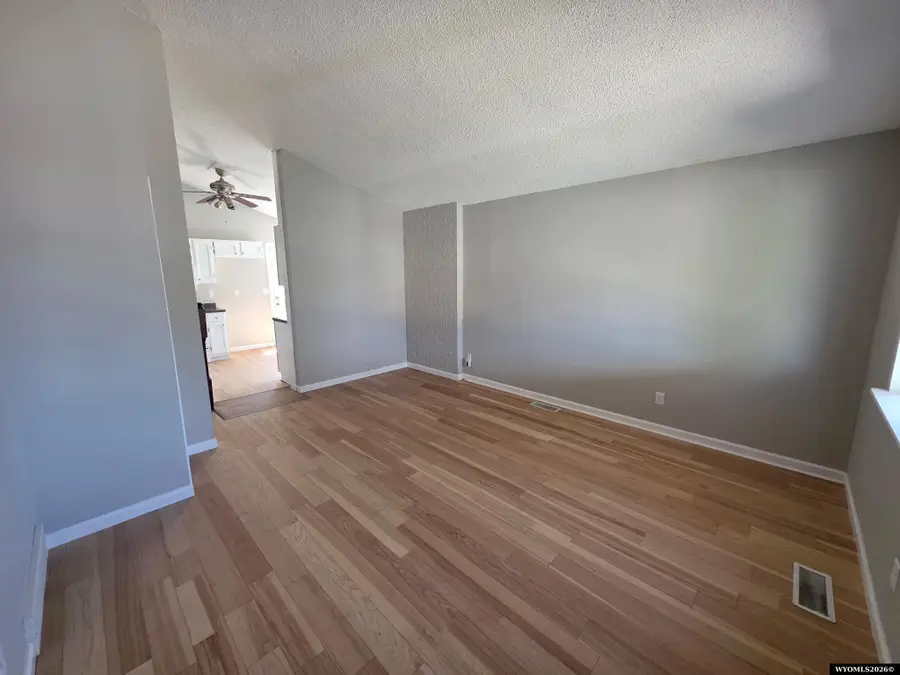 211 Jolley Avenue, Douglas, WY 82633 - #2