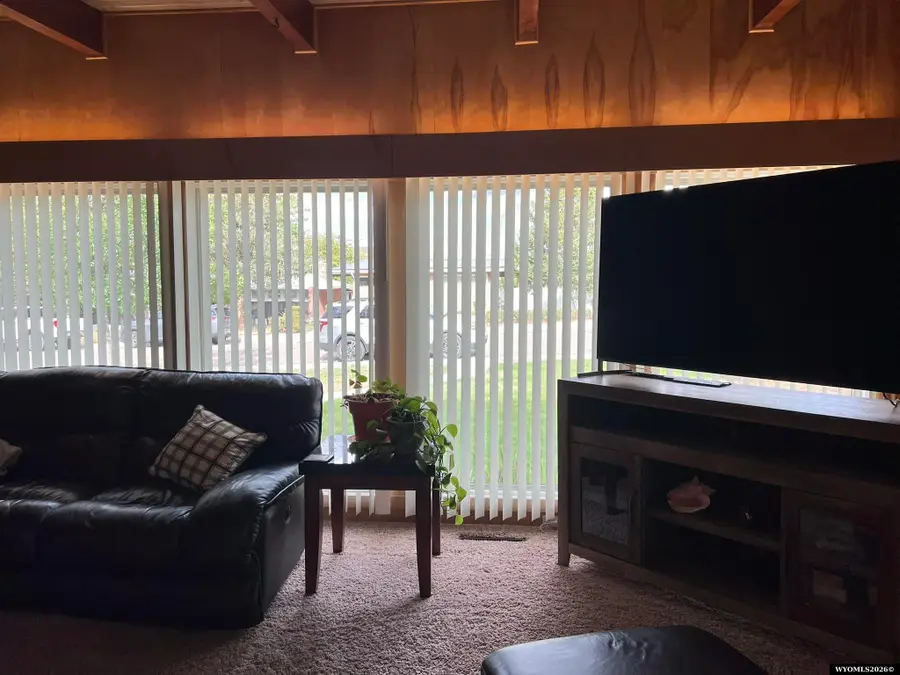 1128 Adams Avenue, Rock Springs, WY 82901 - #3
