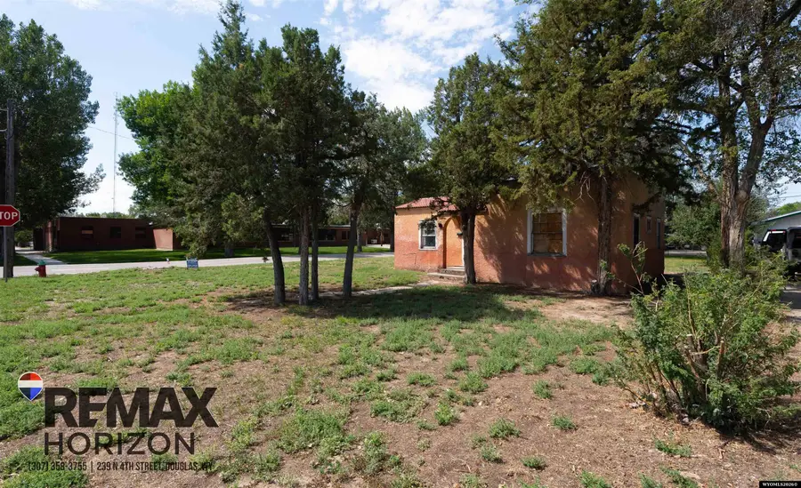 638 S 7th Street, Douglas, WY 82633 - #3