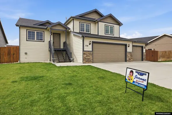 774 Camp Davis Circle, Evansville, WY 82636