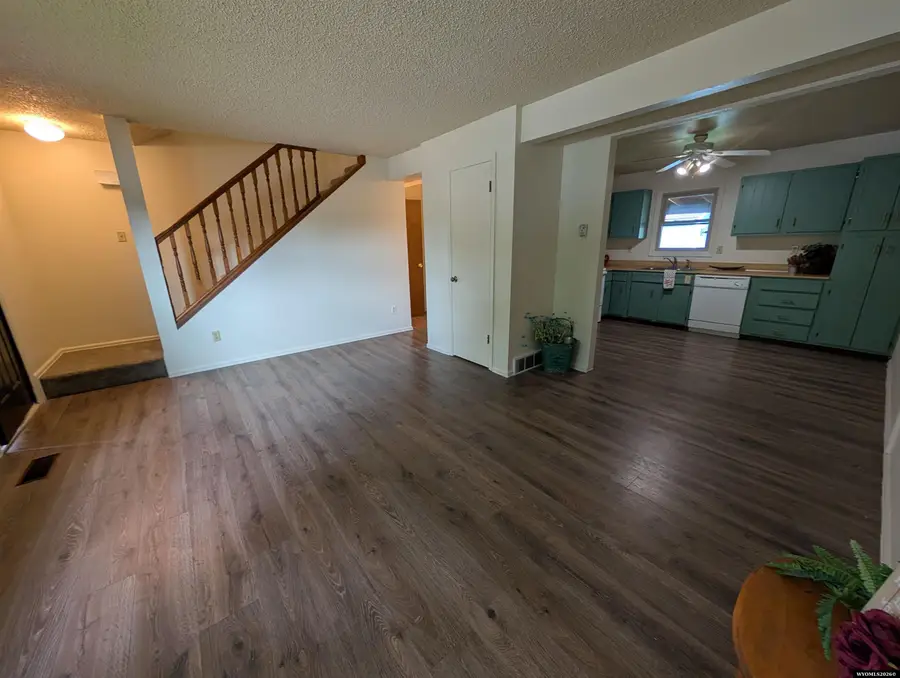 407 Albany Avenue, Torrington, WY 82240 - #3