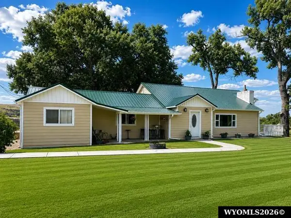 10619 N US 85 Hwy, Torrington, WY 82240