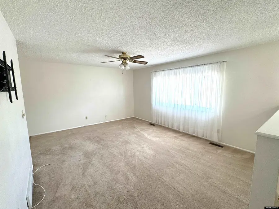 1910 E L Street, Torrington, WY 82240 - #2