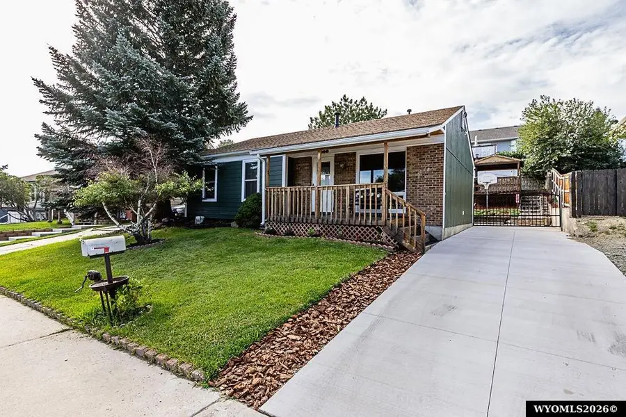 1900 South Carolina Circle, Green River, WY 82935 - #3