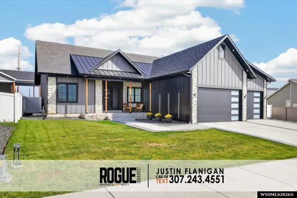 3062 Drayton Way, Casper, WY 82609