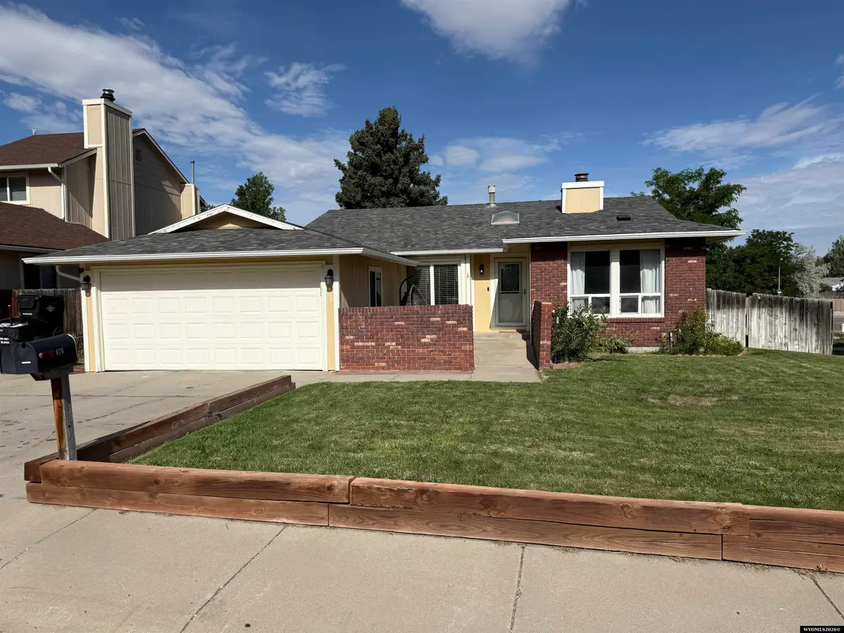 870 Bretton Dr, Casper, WY 82609-2449 - #1
