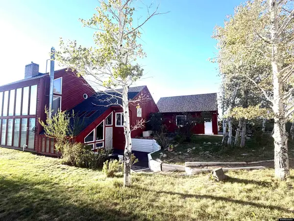 36 CR 211 Rd, Riverside, WY 82325