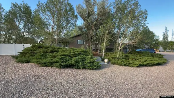 584 Gannett Drive, Rock Springs, WY 82901