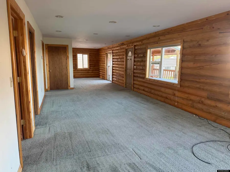 1216 Mountain View Boulevard, Rawlins, WY 82301 - #2
