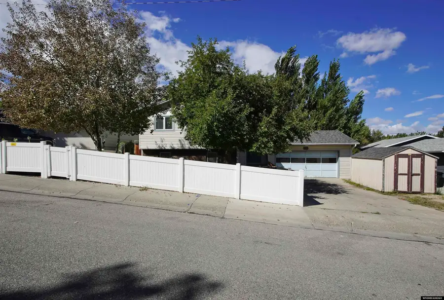 360 Indian Paintbrush, Casper, WY 82604 - #2