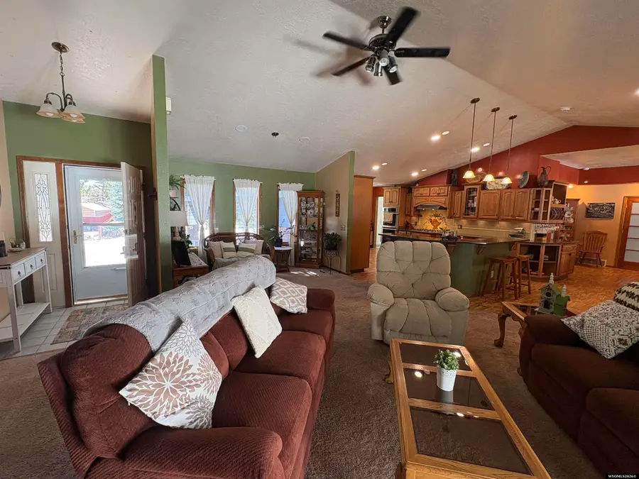 450 Faith Dr, Green River, WY 82935 - #2