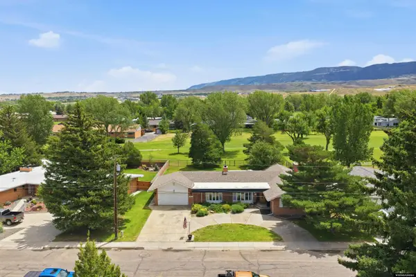 83 Magnolia Street, Casper, WY 82604