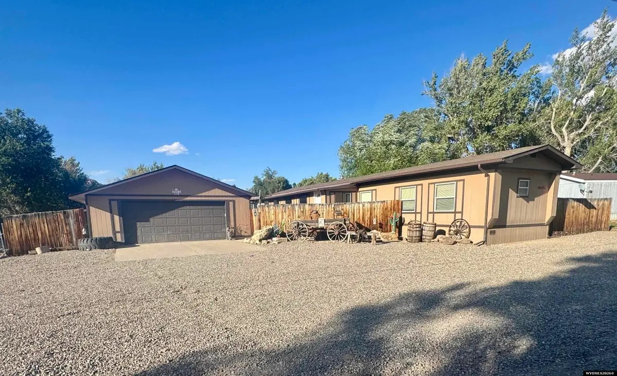 115 E Warren, Thermopolis, WY 82443 - #1