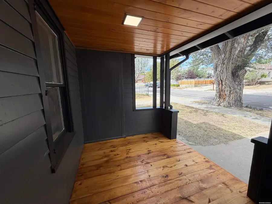 1110 W Maple Street, Rawlins, WY 82301 - #2