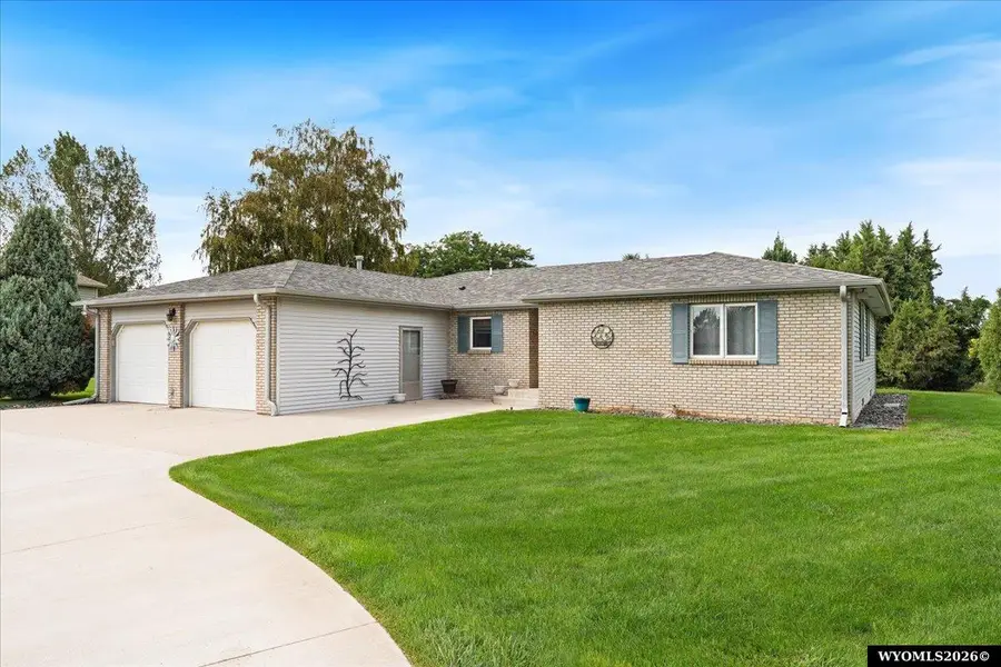 140 Aspen Circle, Torrington, WY 82240 - #2