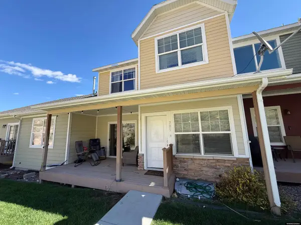 385 Elk Valley Dr., Green River, WY 82935