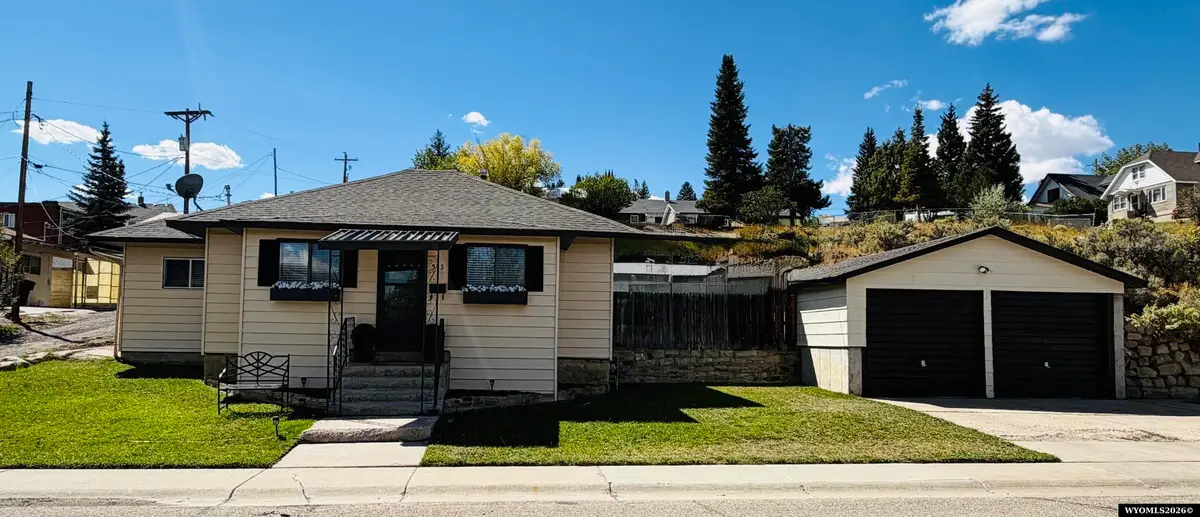 513 Cedar Avenue, Kemmerer, WY 83101 - #1