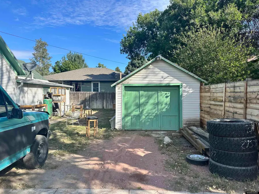 201 Leiter Avenue, Lingle, WY 82223 - #3