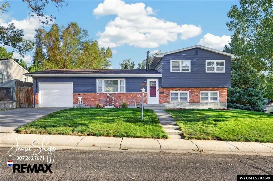 2000 Kingsboro Rd, Casper, WY 82604 - #2