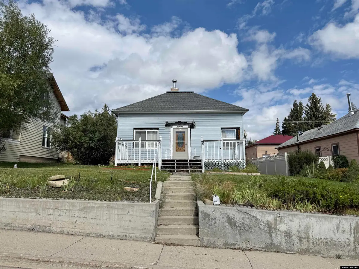 619 Topaz St, Kemmerer, WY 83101 - #1